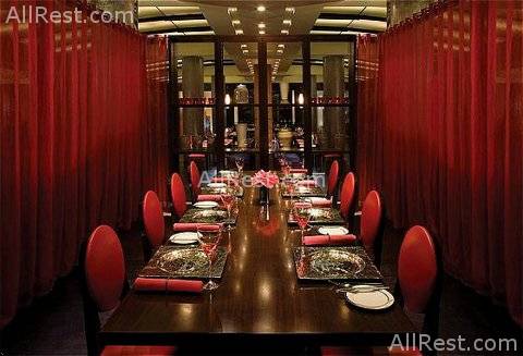 Jumeirah Emirates Towers Hotel 42